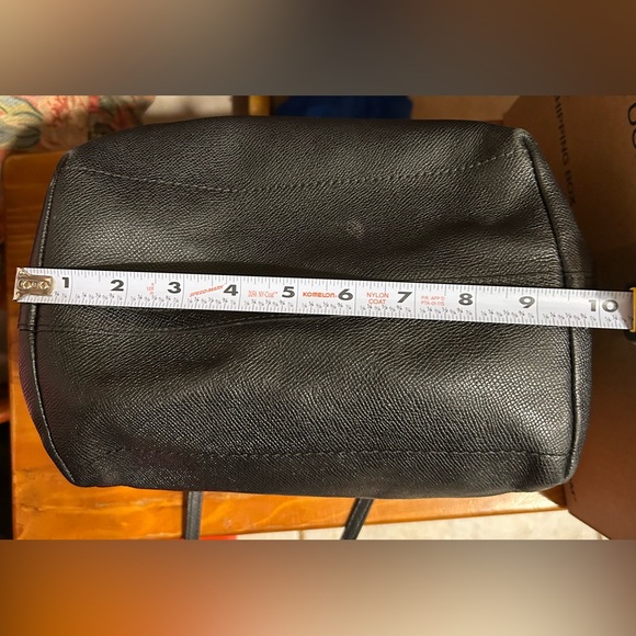 Coach Crossgrain Leather Taxi Tote Black
Shoulder Bag - Picture 11 of 11